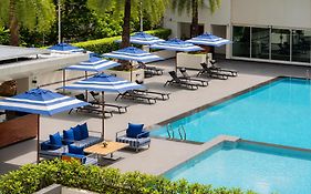 Centre Point Sukhumvit Thong-Lo
